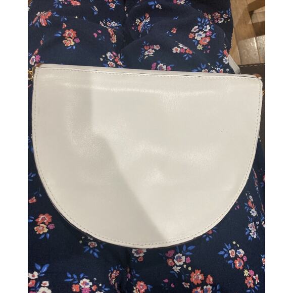 Roberta Firenze White Leather Crossbody Purse Shoulder Bag Slim Women’s Italy - Picture 4 of 10